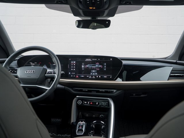 Certified 2025 Audi Q5 2.0T Premium w/ Convenience Package image 21