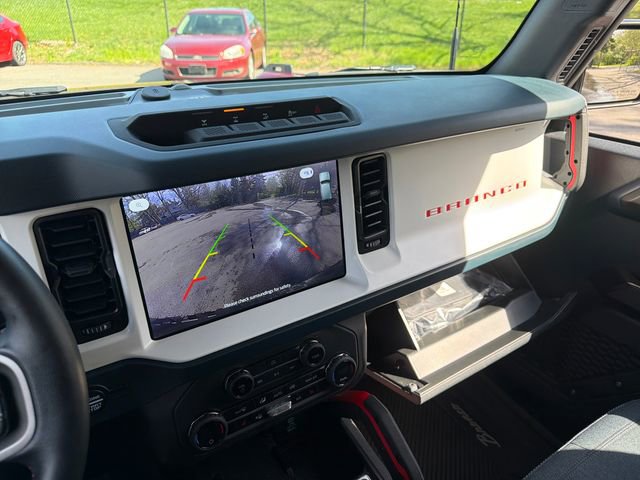 Used 2025 Ford Bronco Heritage Edition AWD/4WD image 24