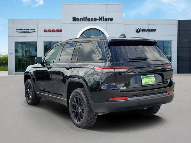 New 2026 Jeep Grand Cherokee Altitude RWD image 4