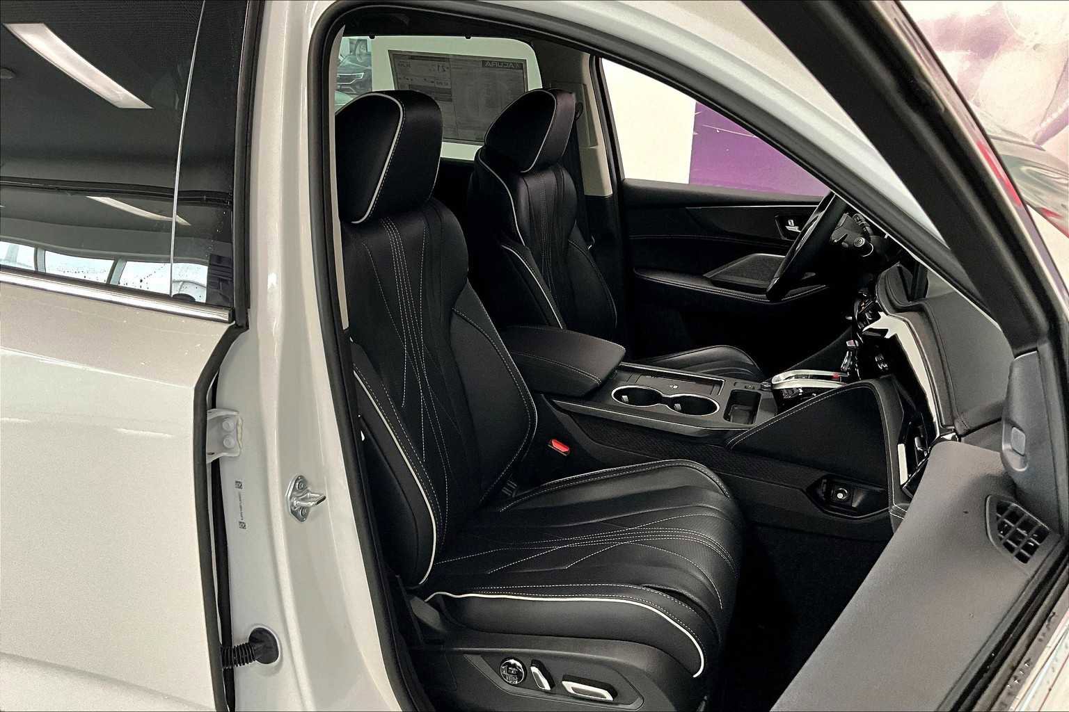 New 2026 Acura MDX SH-AWD w/ Advance Package image 12