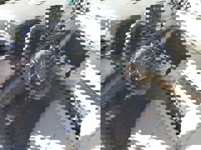 Used 2023 Toyota Sienna XLE image 11