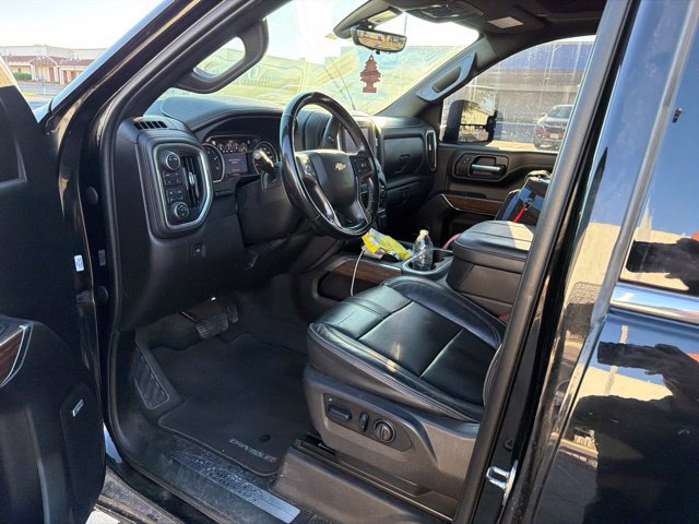 Used 2023 Chevrolet Silverado 2500 High Country AWD/4WD image 11