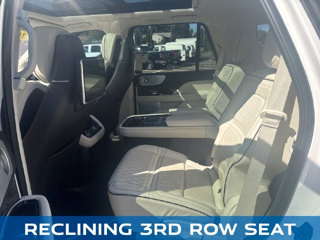 Used 2018 Lincoln Navigator Black Label w/ Cargo Package AWD/4WD image 26