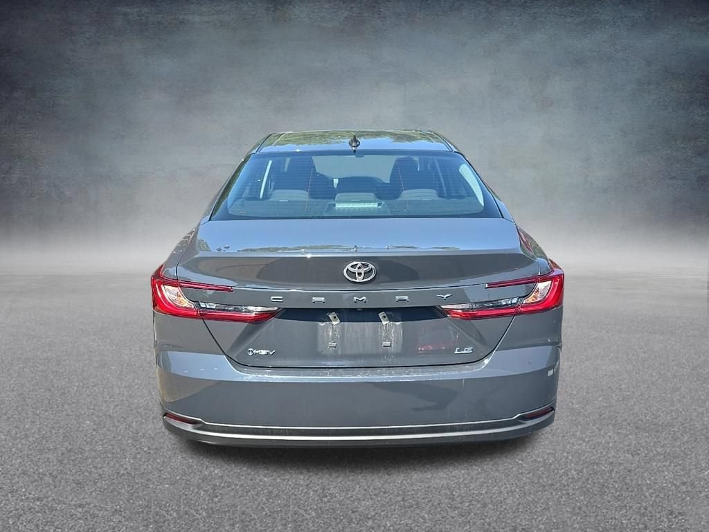 Used 2025 Toyota Camry LE FWD image 5
