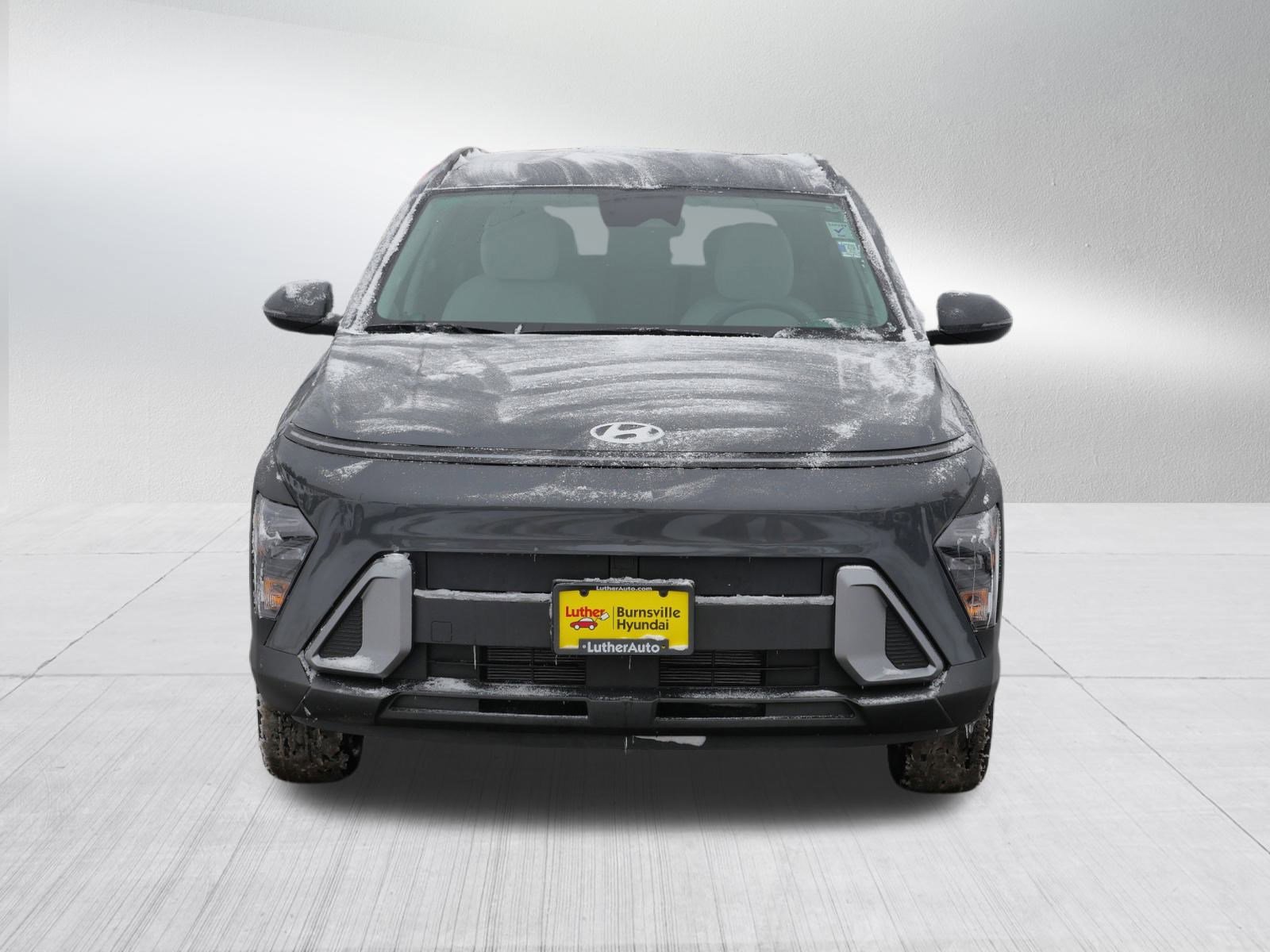 Certified 2025 Hyundai Kona SEL image 2