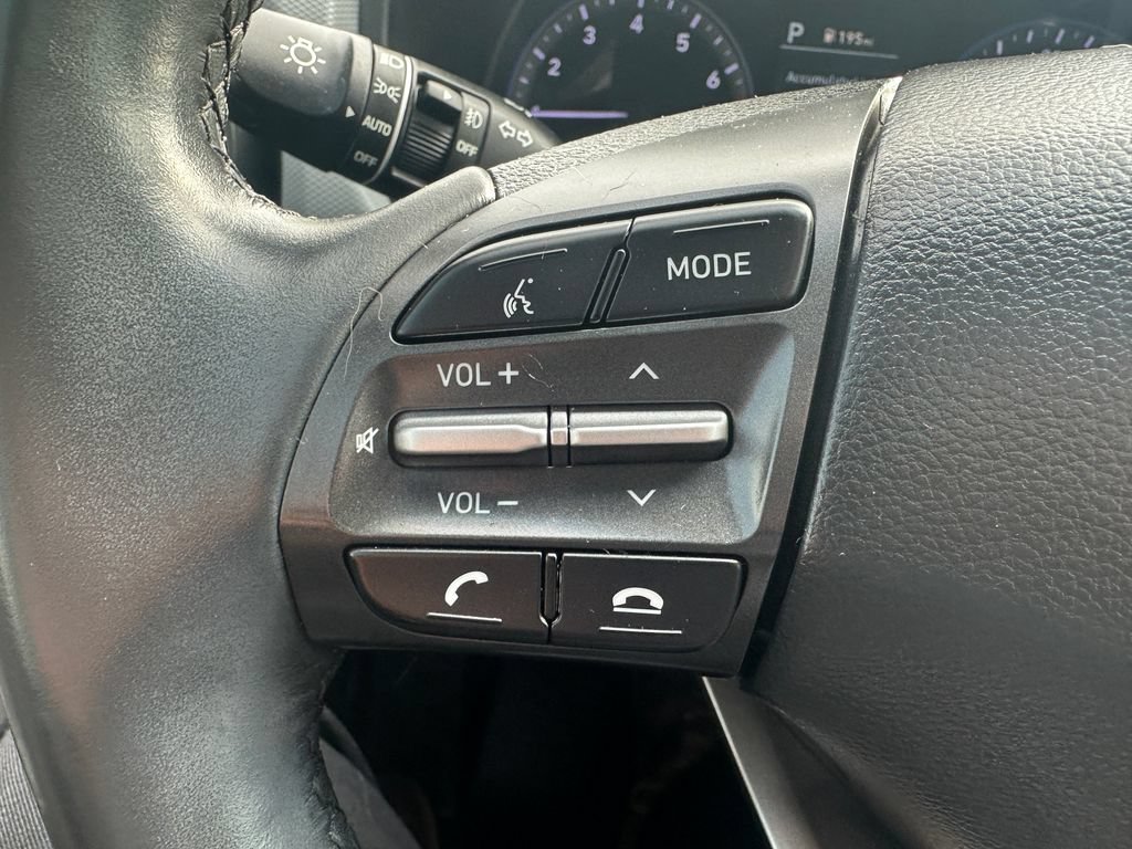 Used 2021 Hyundai Kona Limited w/ Cargo Package AWD/4WD image 20