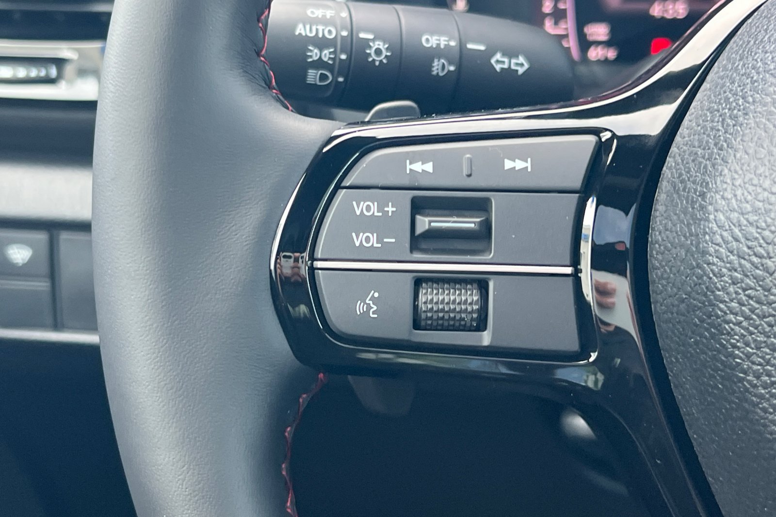 New 2026 Honda Pilot Black Edition image 28