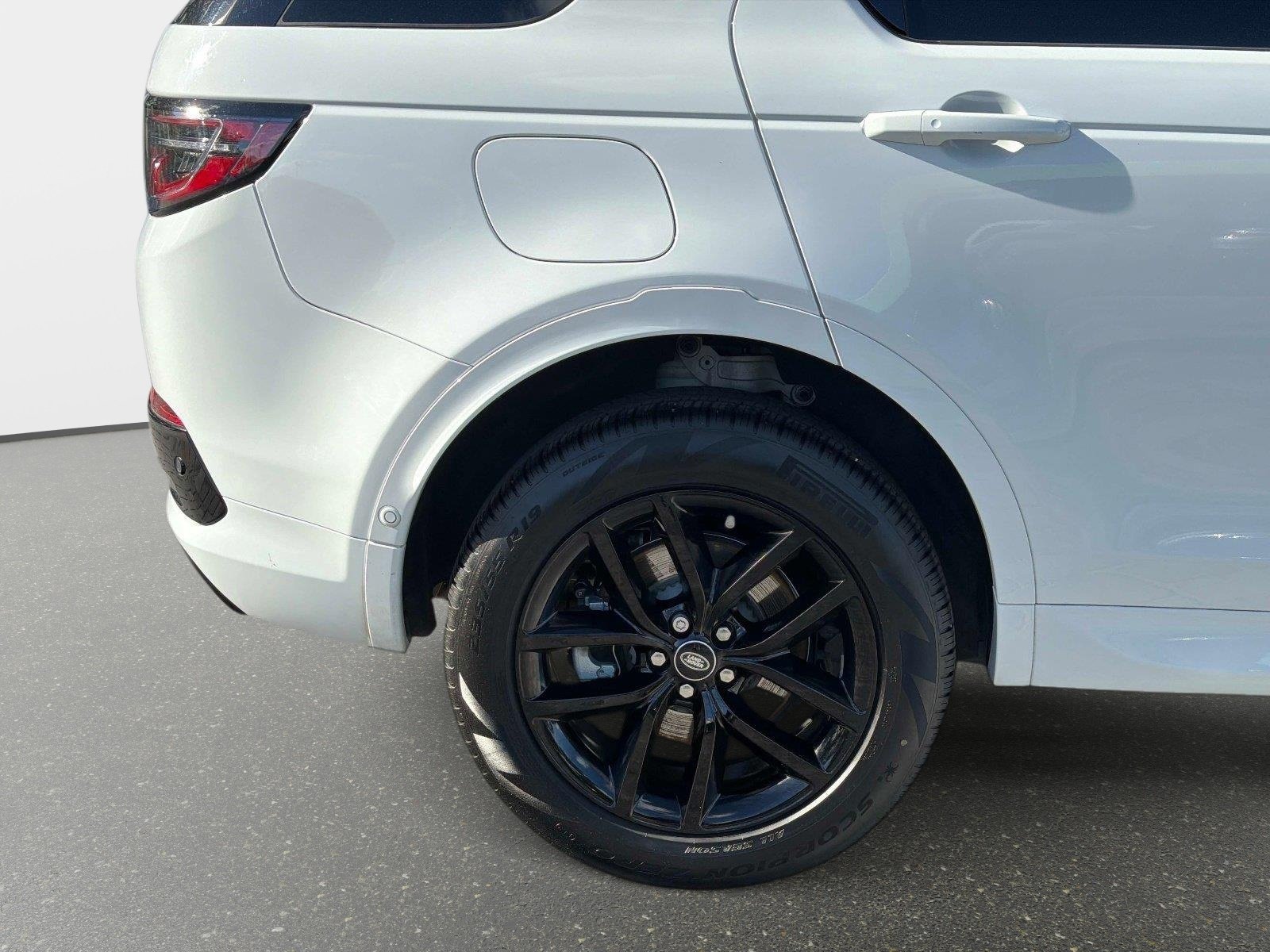Used 2025 Land Rover Discovery Sport S AWD/4WD image 14
