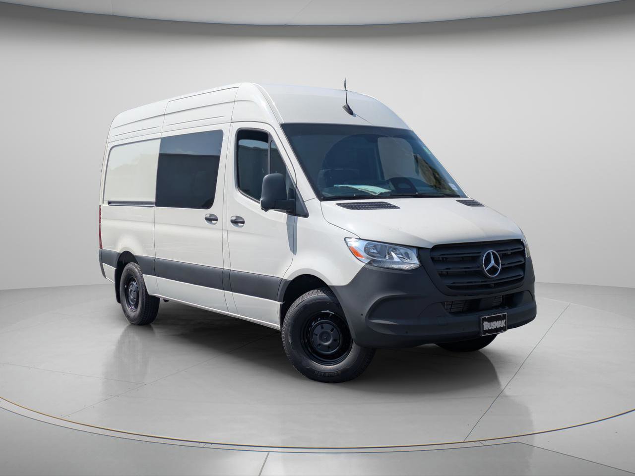 New 2025 Mercedes-Benz Sprinter 2500 image 1