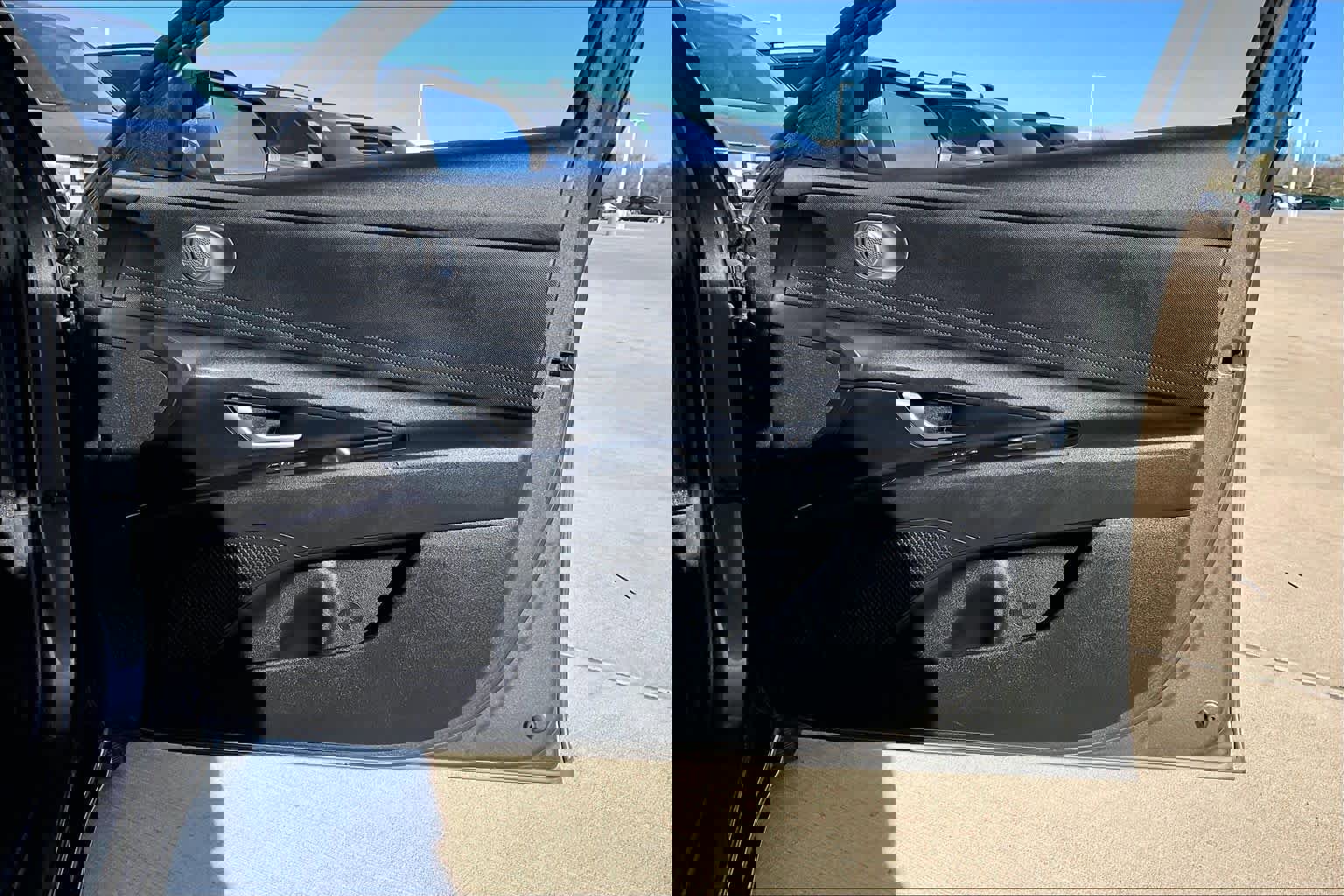 Used 2024 Hyundai Elantra SEL image 20