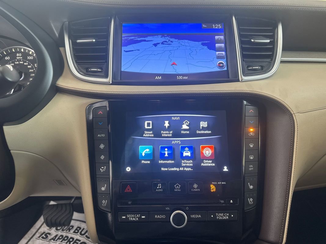 Used 2019 INFINITI QX50 Essential image 16