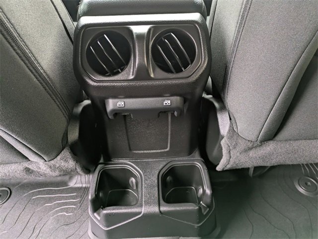 Used 2020 Jeep Gladiator Sport w/ Quick Order Package 24S image 22