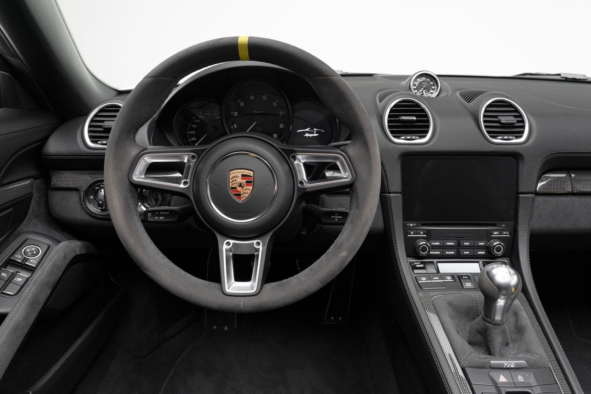 Used 2020 Porsche 718 Boxster Spyder RWD image 25