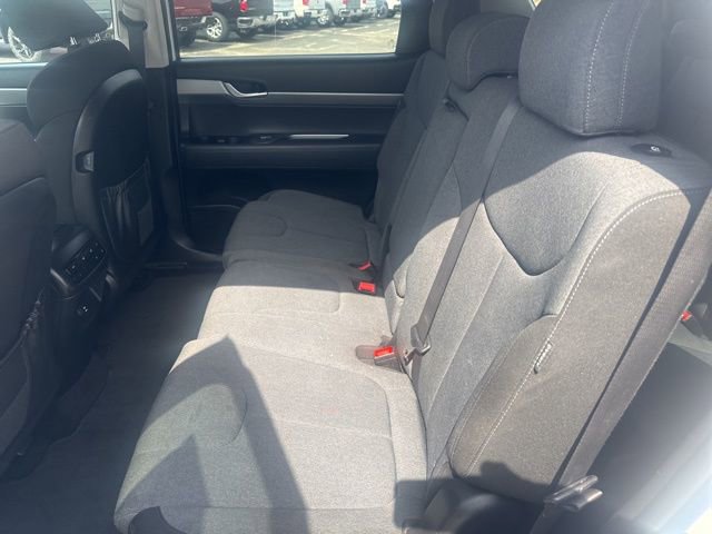 Used 2023 Hyundai Palisade SE image 13