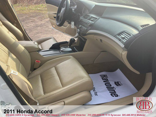 Used 2011 Honda Accord SE image 19