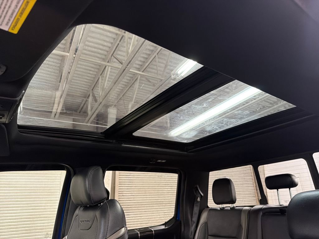 Used 2018 Ford F150 Raptor w/ Equipment Group 802A Luxury image 8