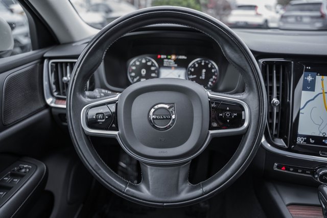 Used 2021 Volvo S60 T5 Momentum w/ Protection Package Premier image 31