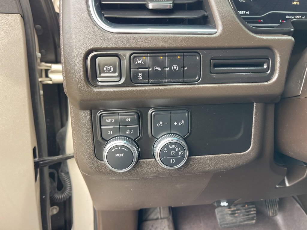 Used 2023 GMC Yukon SLT image 18