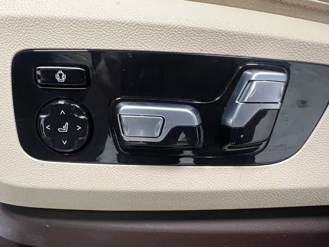 Used 2019 BMW X5 xDrive40i w/ M Sport Package image 23