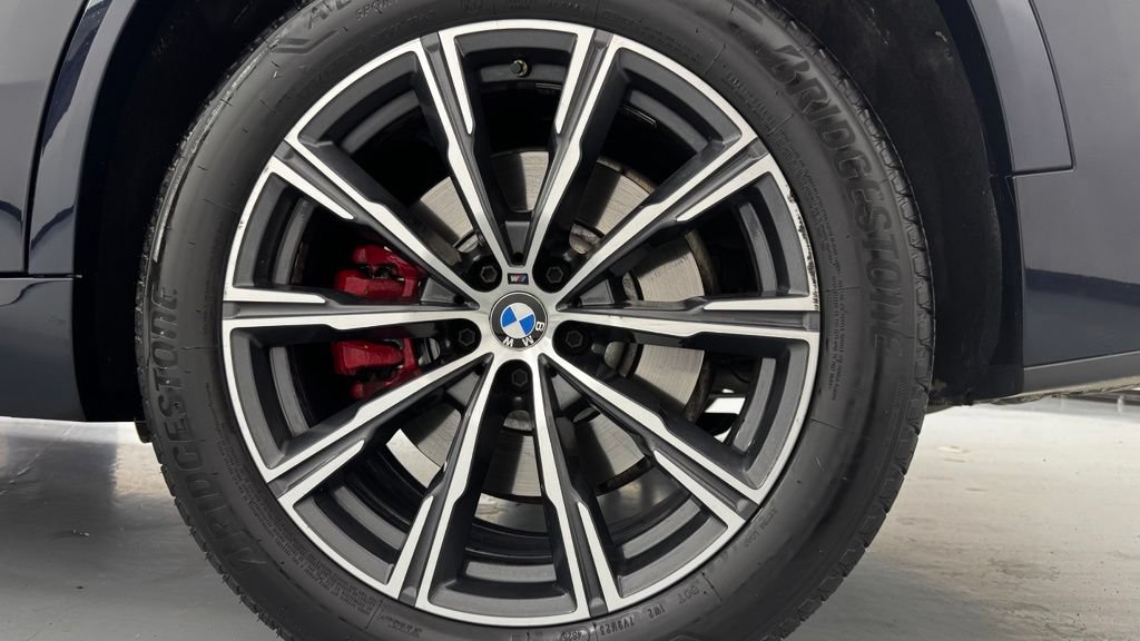 Used 2021 BMW X5 M50i w/ Executive Package AWD/4WD image 11