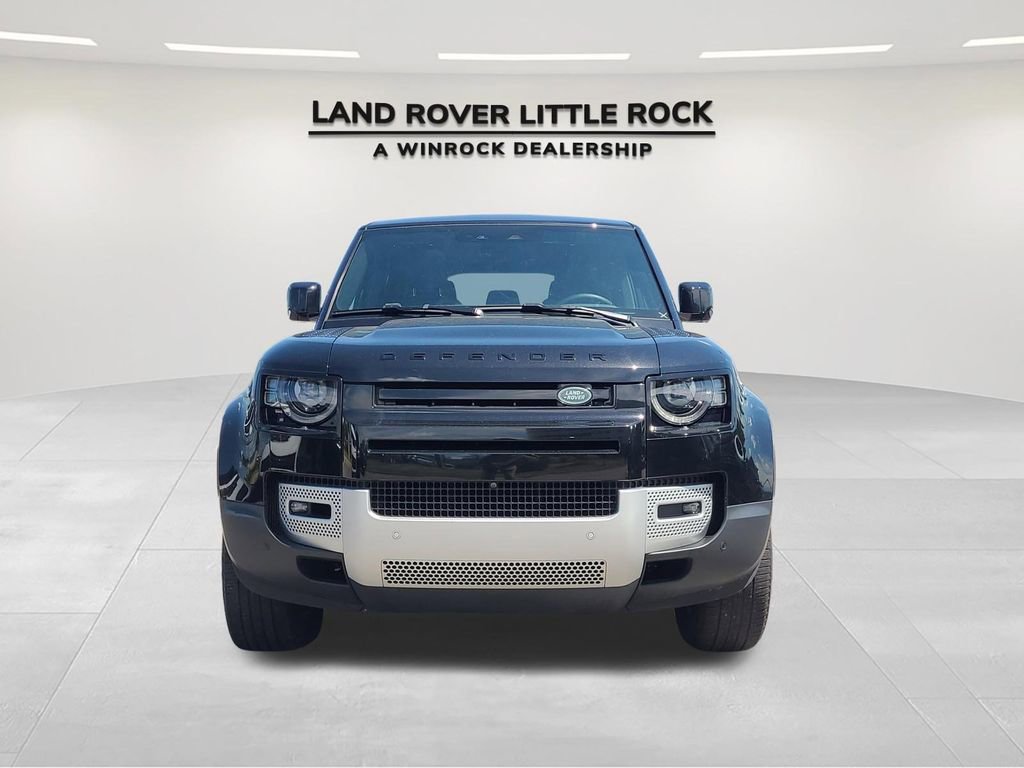 Used 2025 Land Rover Defender 110 S AWD/4WD image 8