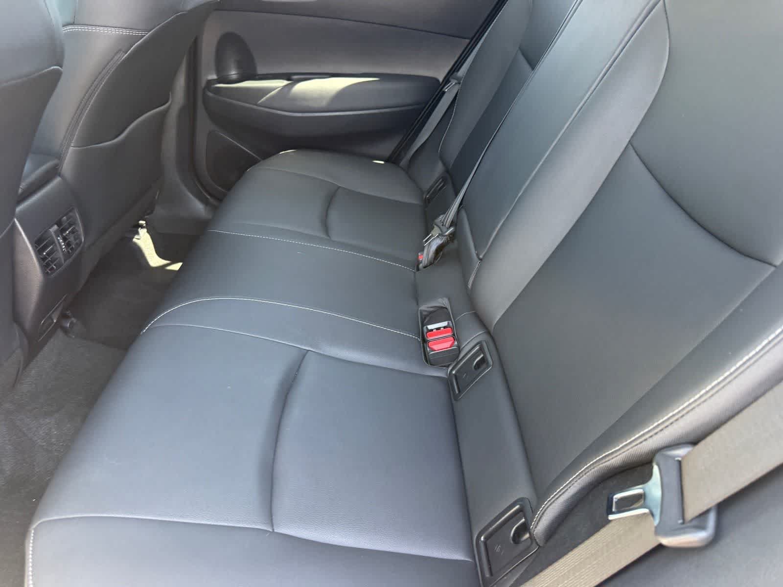 Used 2026 Toyota Corolla Cross XLE w/ Convenience Package FWD image 28