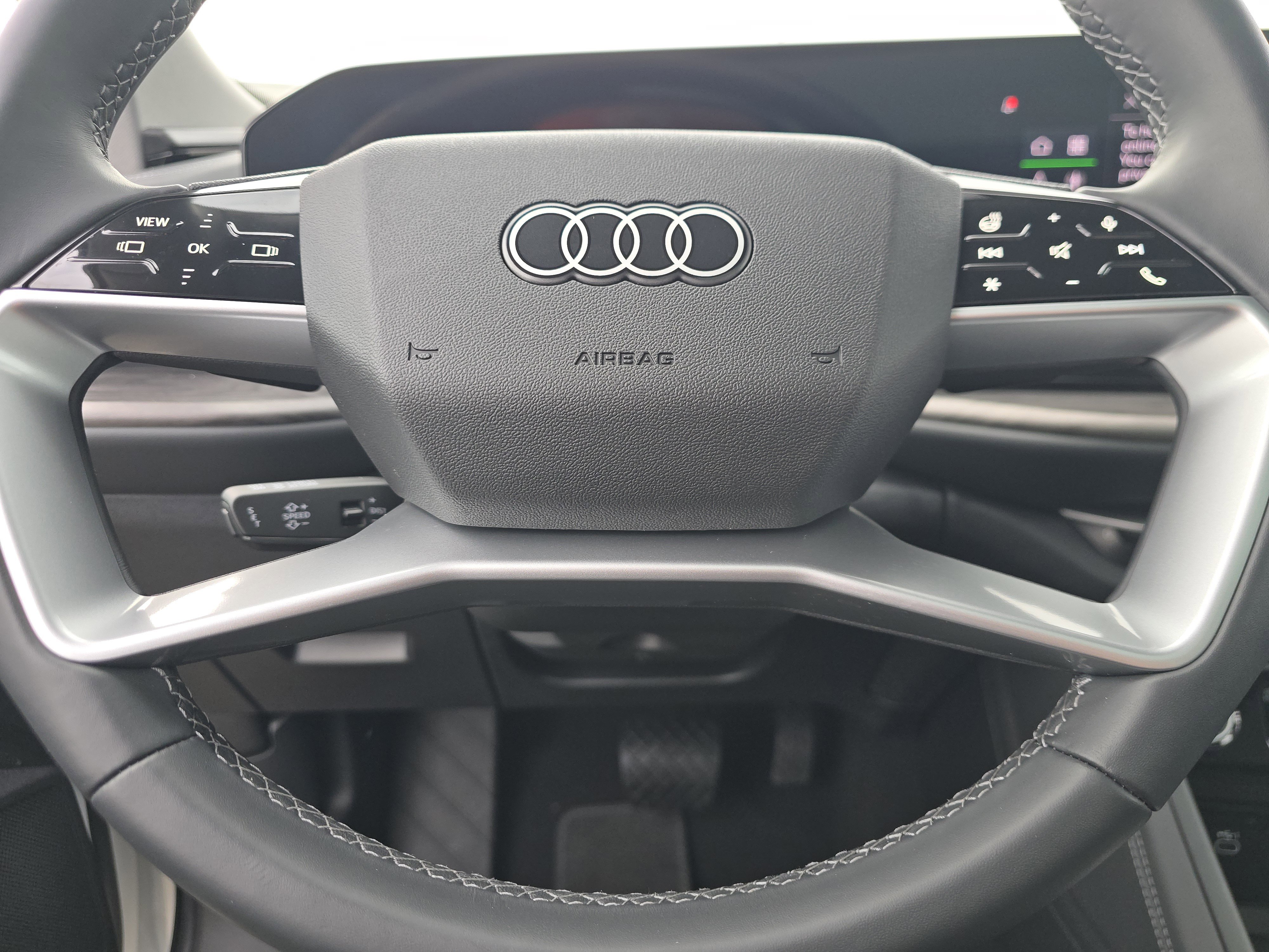 Certified 2025 Audi Q5 Premium w/ Convenience Package image 23