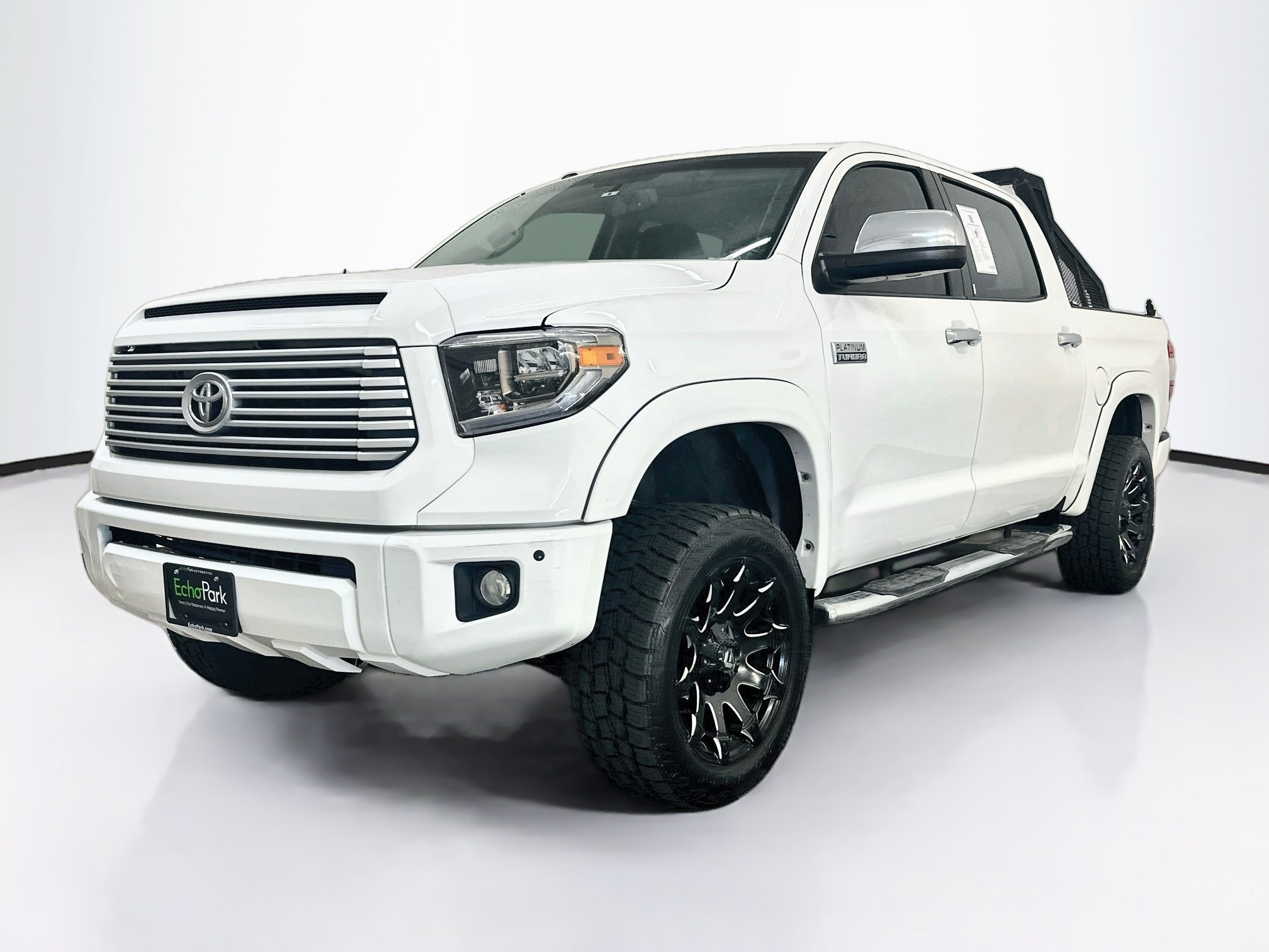 Used 2017 Toyota Tundra Platinum AWD/4WD image 3