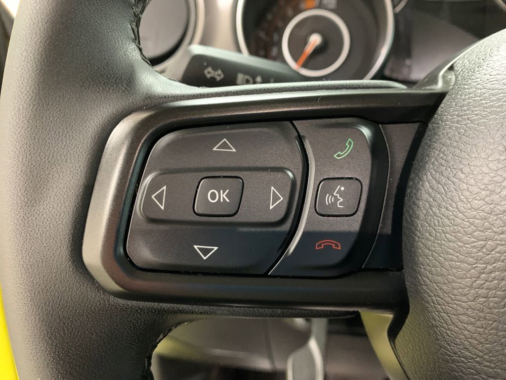 Used 2023 Jeep Wrangler Willys image 9