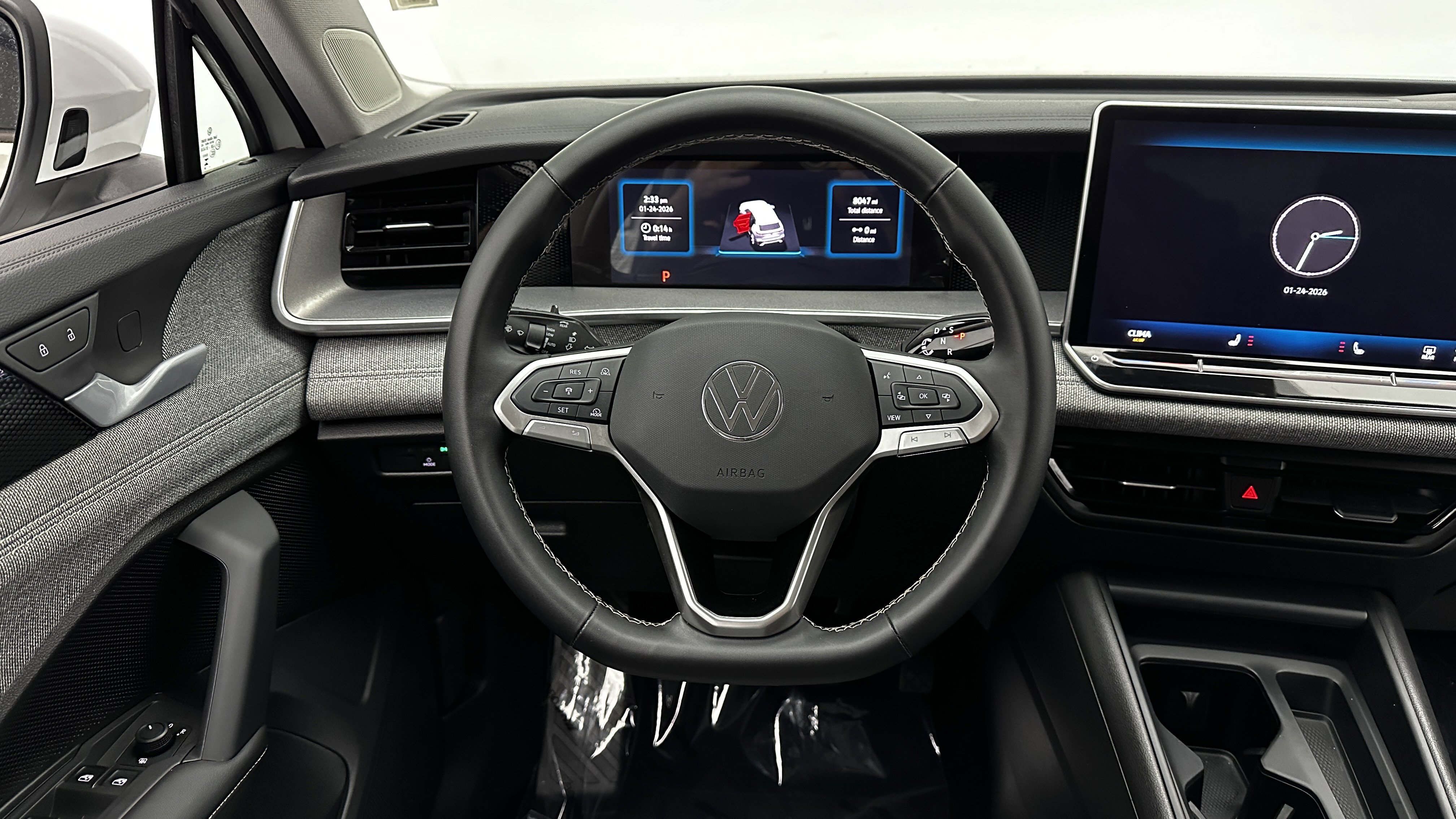 Used 2025 Volkswagen Tiguan S image 26