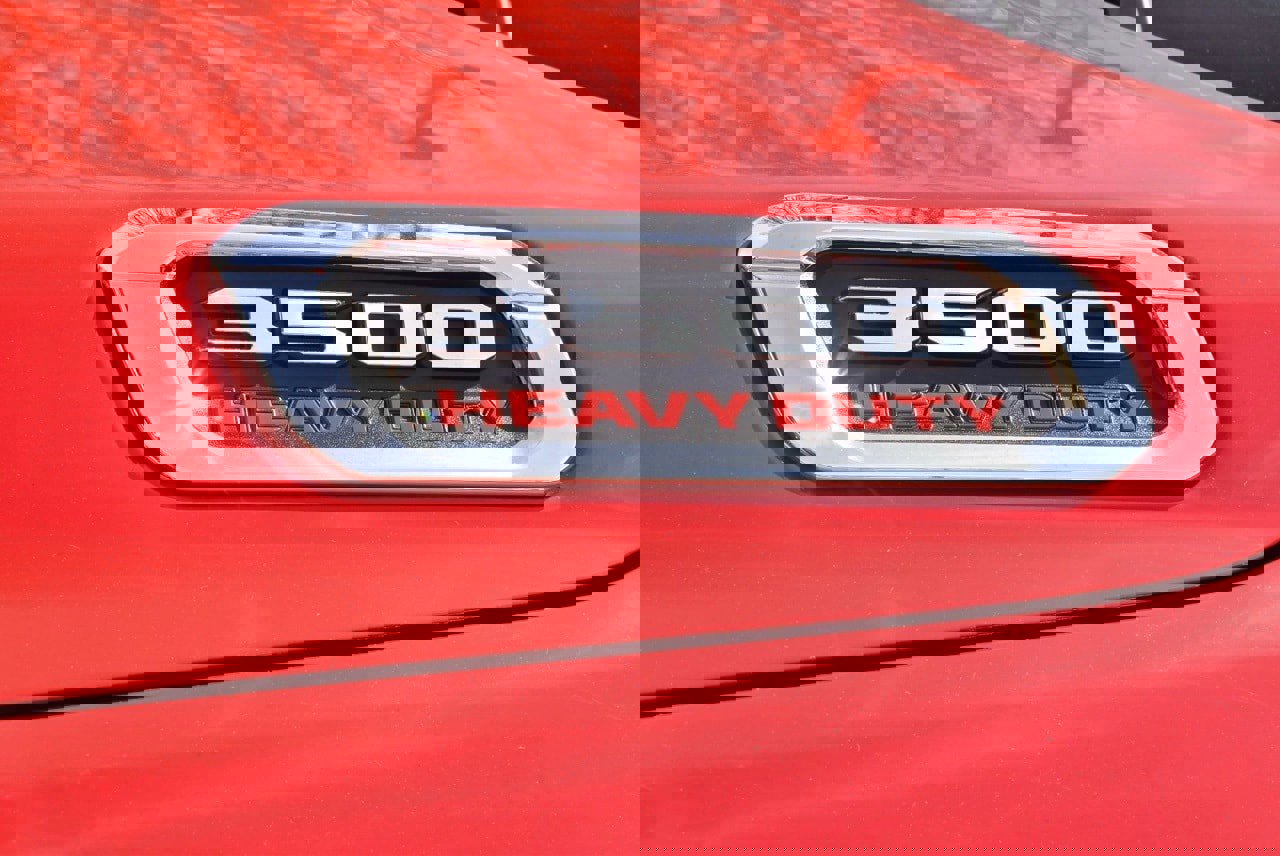 Used 2023 RAM 3500 Tradesman image 39