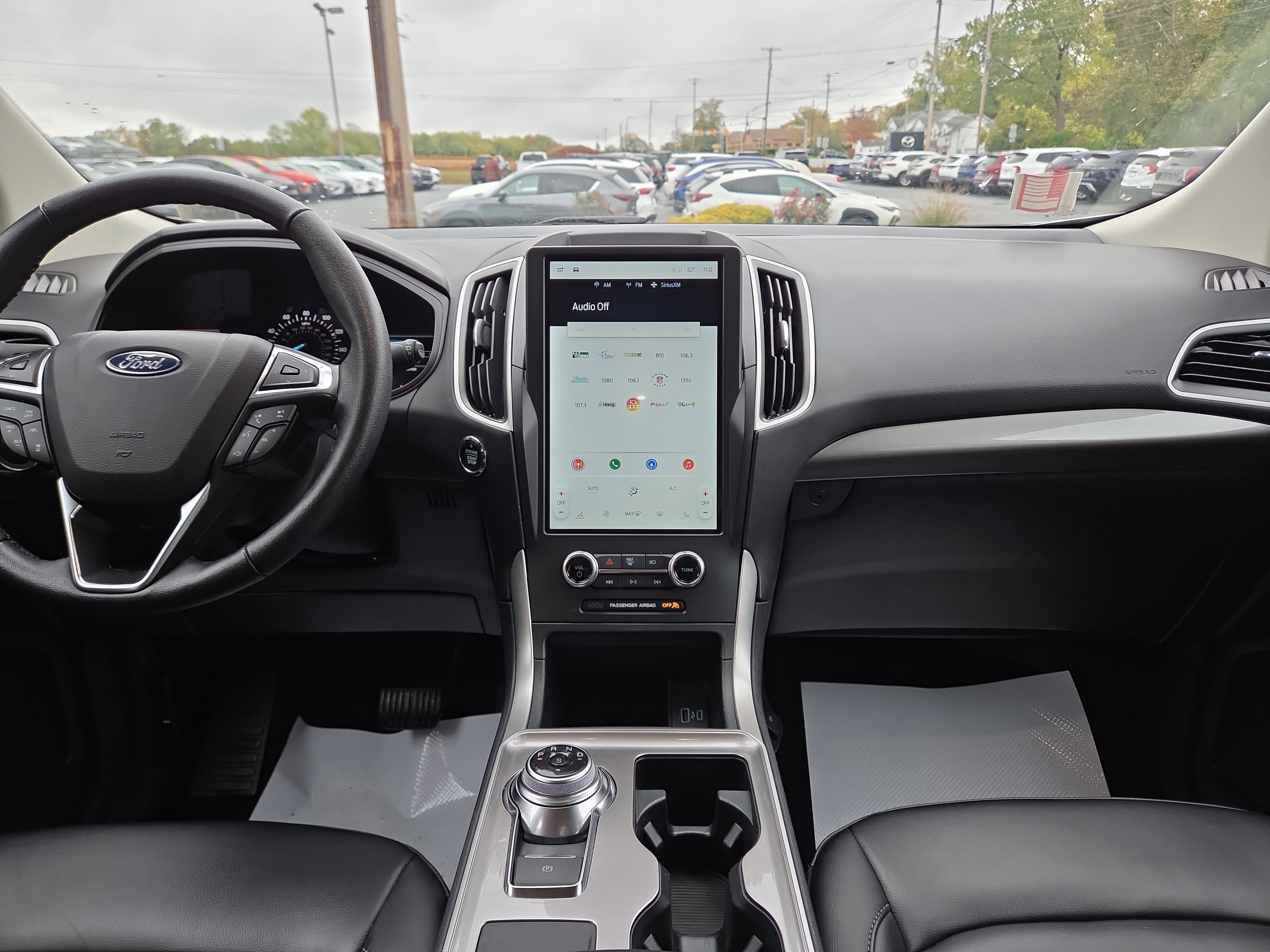 Used 2024 Ford Edge SEL image 25