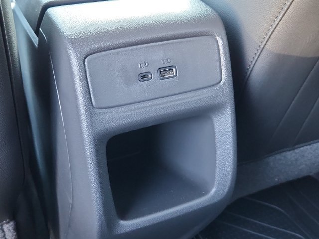 New 2026 Chevrolet Trax LT w/ Sunroof Package FWD image 16