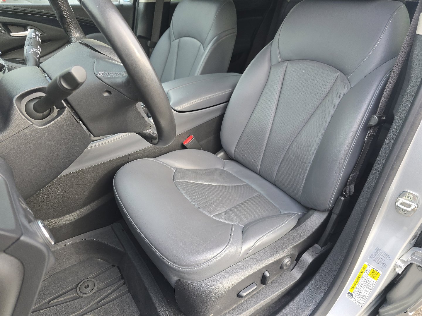 Used 2019 Buick Envision Essence image 21