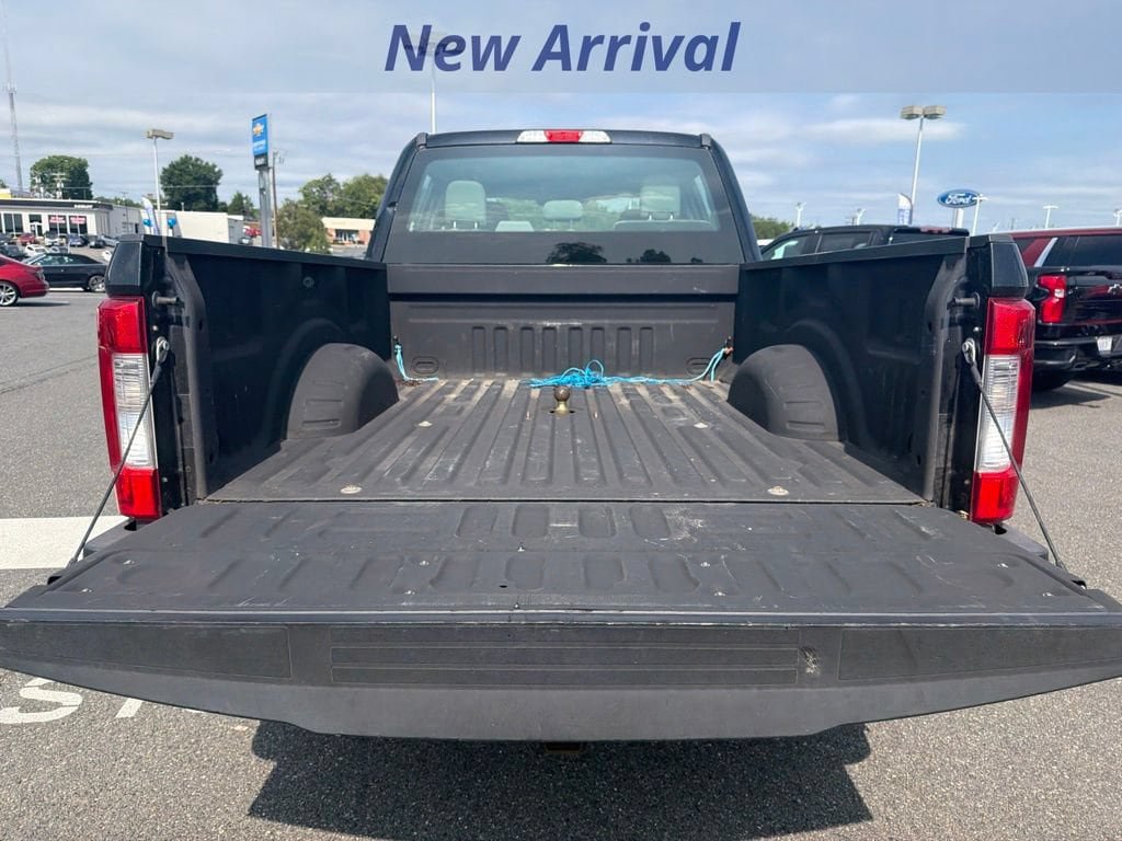 Used 2019 Ford F250 XL w/ Power Equipment Group AWD/4WD image 10