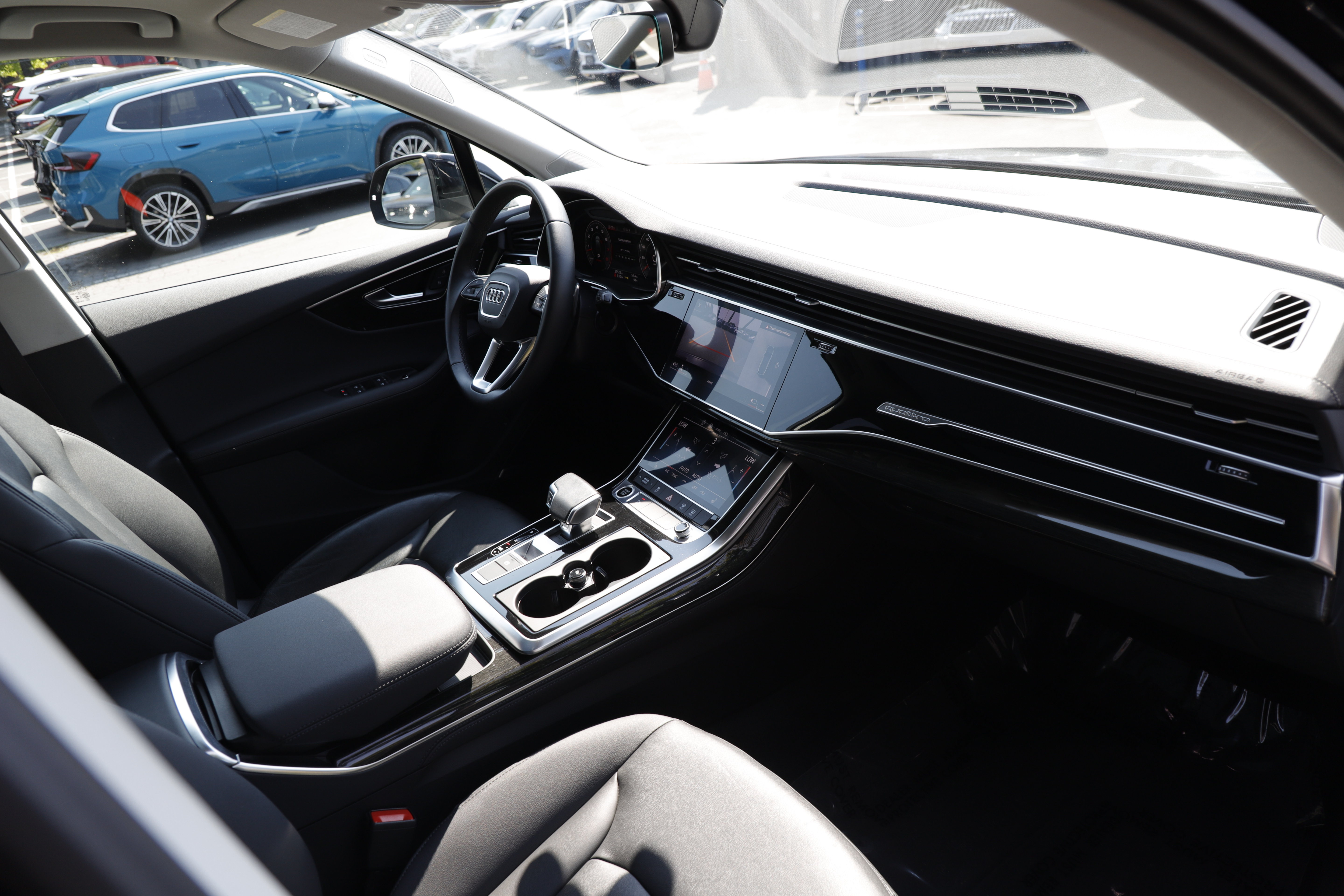 Used 2023 Audi Q7 3.0T Premium Plus w/ Premium Plus Package AWD/4WD image 12