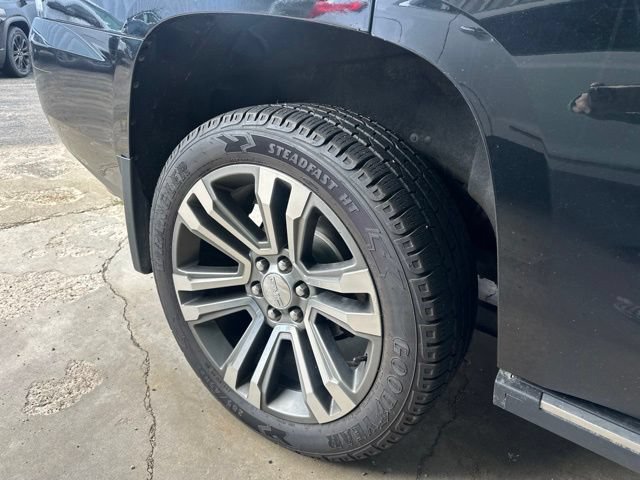 Used 2019 GMC Yukon Denali w/ Denali Ultimate Package AWD/4WD image 9