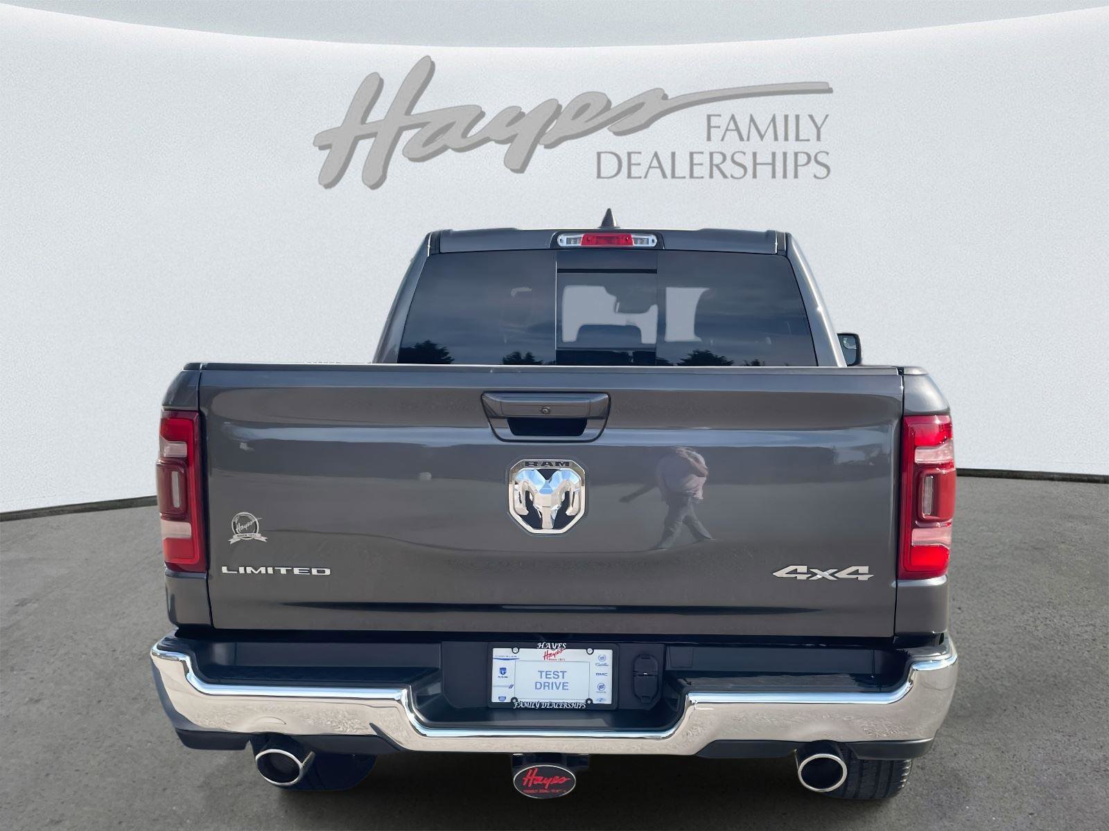 Used 2024 RAM 1500 Limited image 8