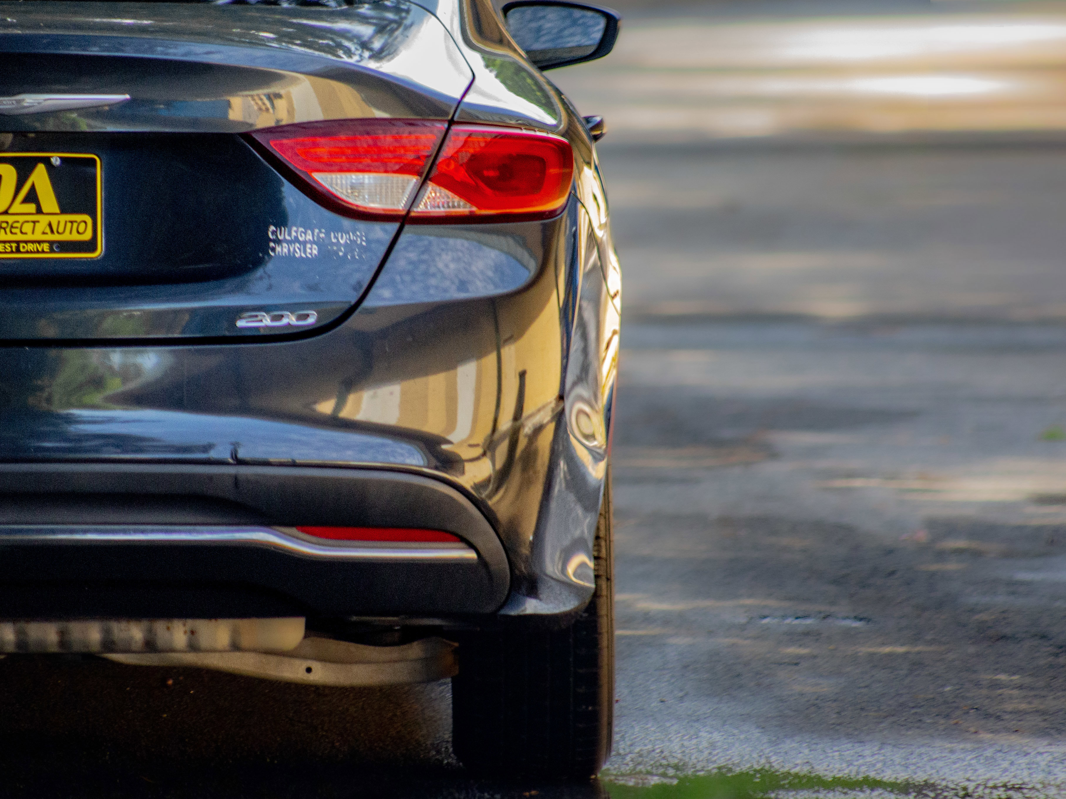 Used 2017 Chrysler 200 Limited Platinum image 38