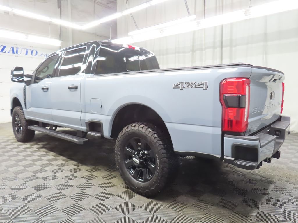 Used 2025 Ford F350 Lariat w/ Lariat Ultimate Package image 7