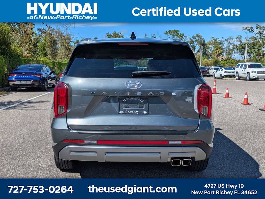Used 2024 Hyundai Palisade Limited image 4