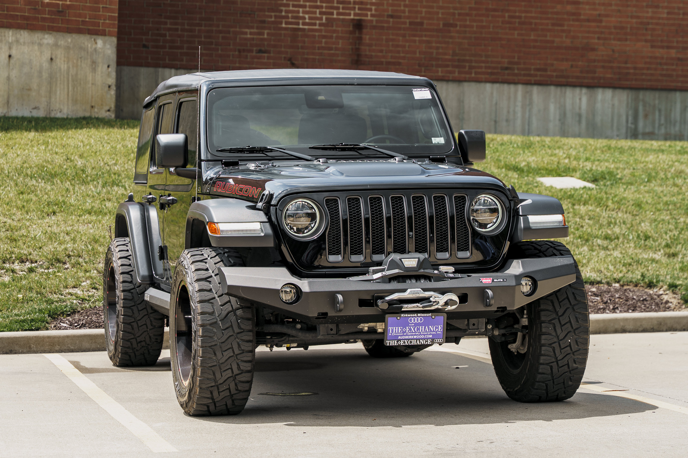 Used 2020 Jeep Wrangler Unlimited Rubicon w/ Quick Order Package 28Y Recon AWD/4WD image 2