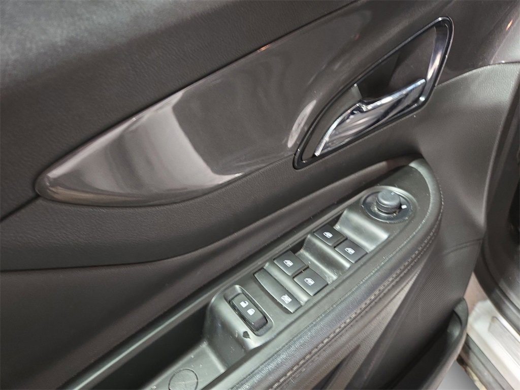 Used 2022 Buick Encore Preferred w/ Safety Package image 14