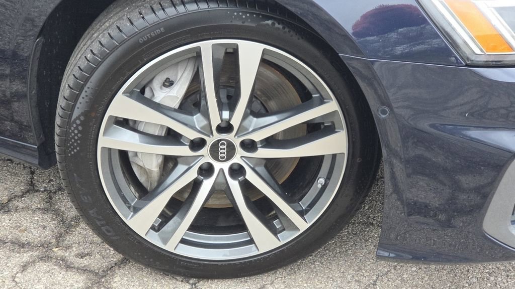 Used 2022 Audi A6 3.0T Premium Plus image 18