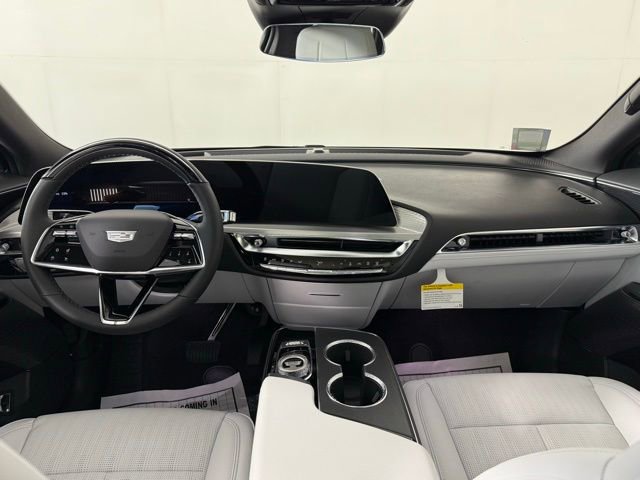 New 2026 Cadillac Lyriq Luxury RWD image 24