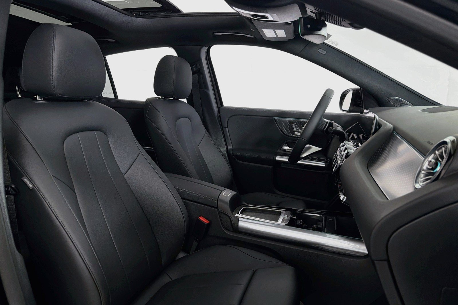 New 2026 Mercedes-Benz GLA 250 image 6