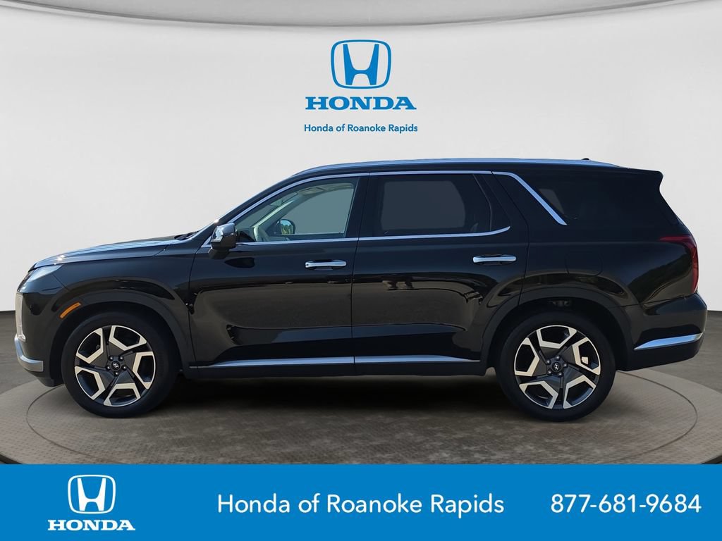 Used 2024 Hyundai Palisade Limited AWD/4WD image 2