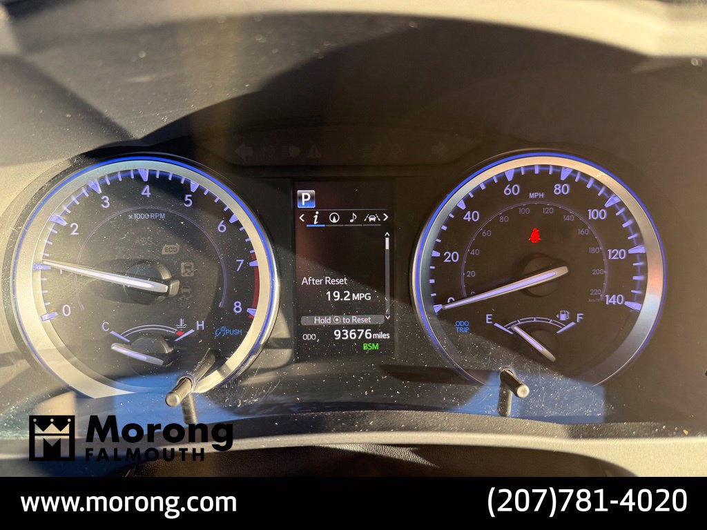 Used 2019 Toyota Highlander XLE AWD/4WD image 46