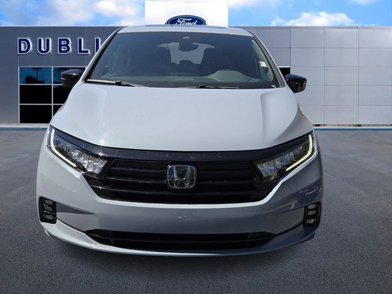 Used 2023 Honda Odyssey Sport image 2