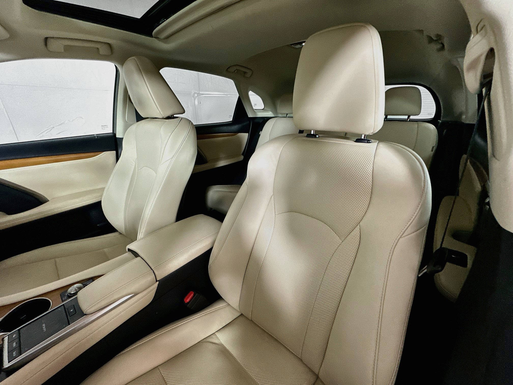 Certified 2022 Lexus RX 350 AWD w/ Premium Package image 20
